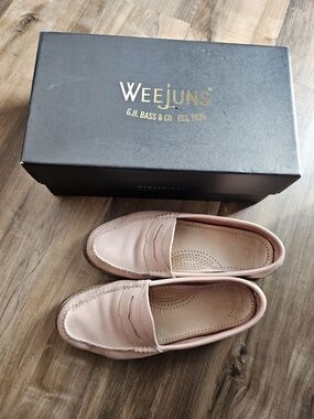 Penny Loafers Weejuns G.H. Bass & Co Whitney  Leather Blush Pink